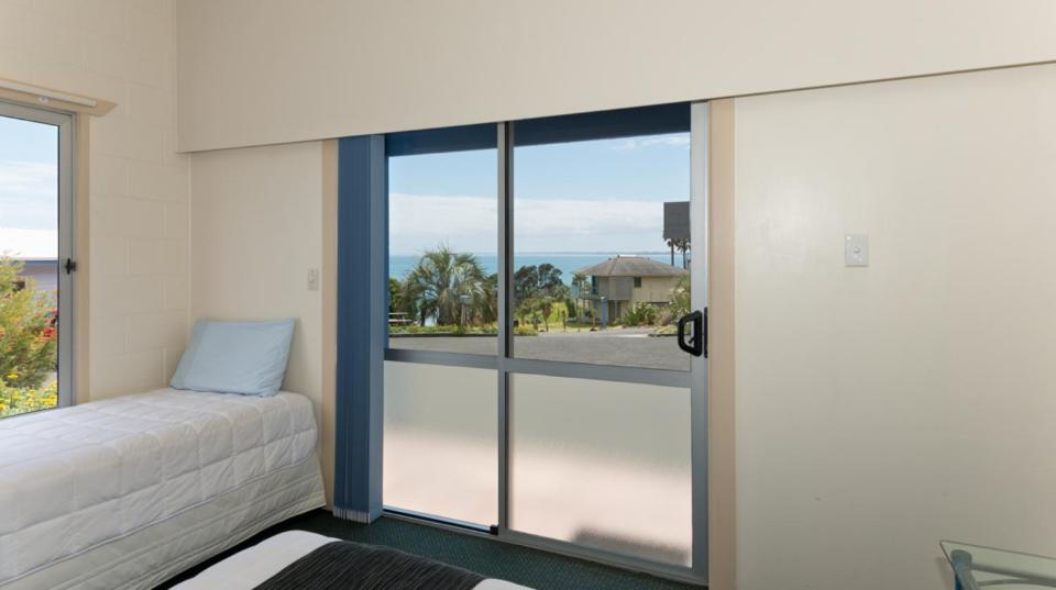 Ahipara Bay Motel ภายนอก รูปภาพ
